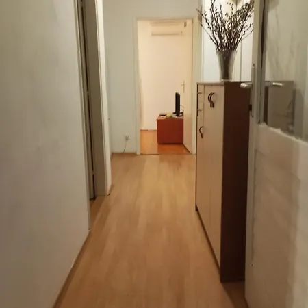Ika Apartment